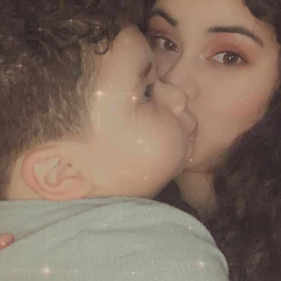 Meet your Posher, Joanna - Picture 1 of 1